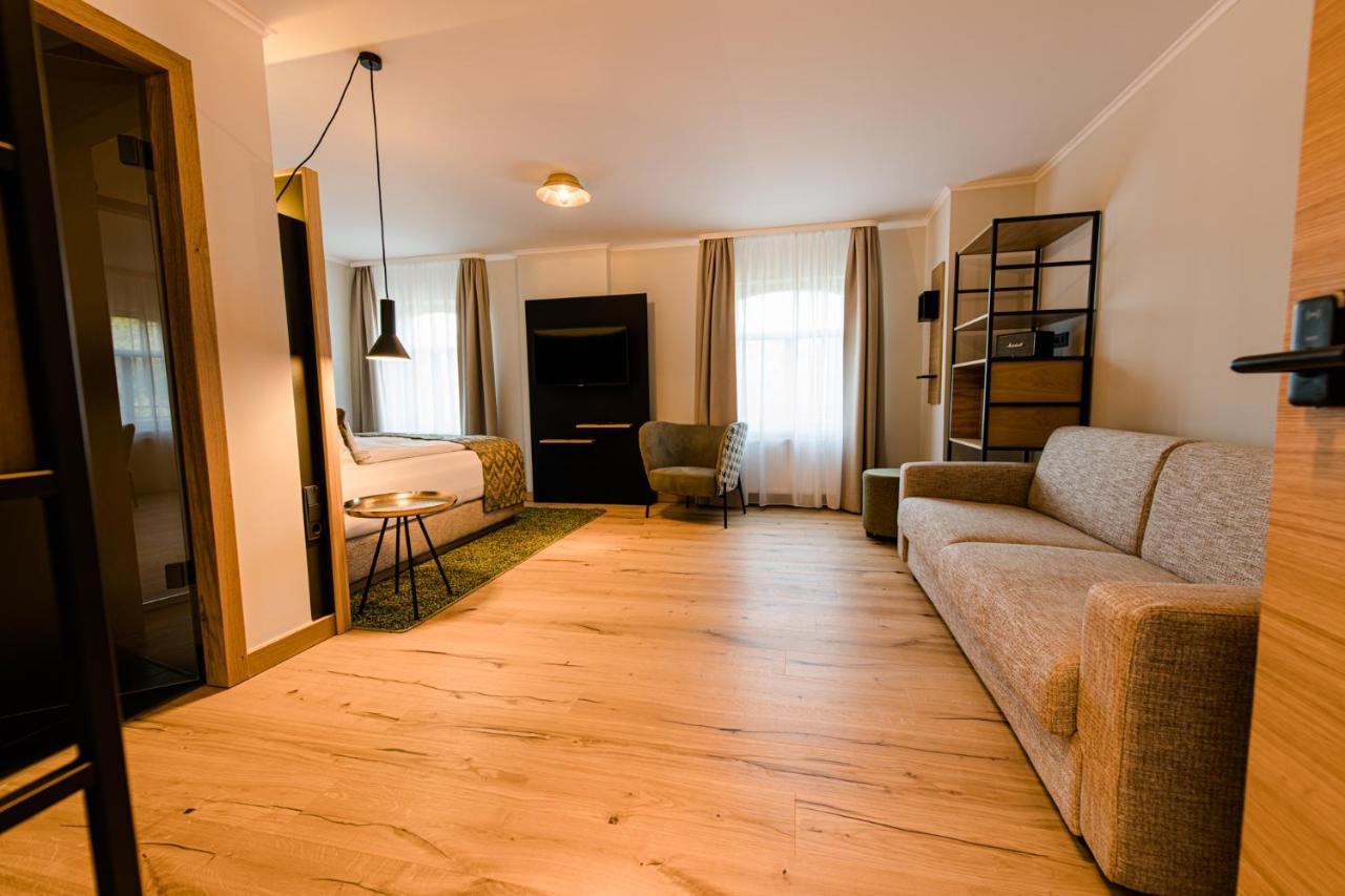 Weinhotel Freylich Zahn Freyburg Eksteriør billede